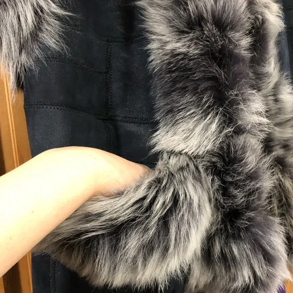 Real Sheepskin Fur Vest. - Picture 5 of 12